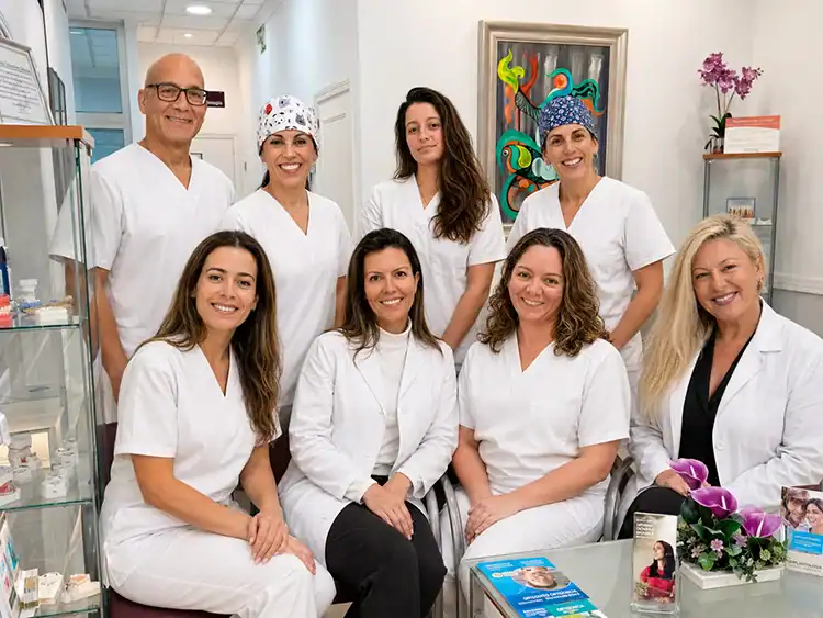 equipo dentistas de Biodental Center